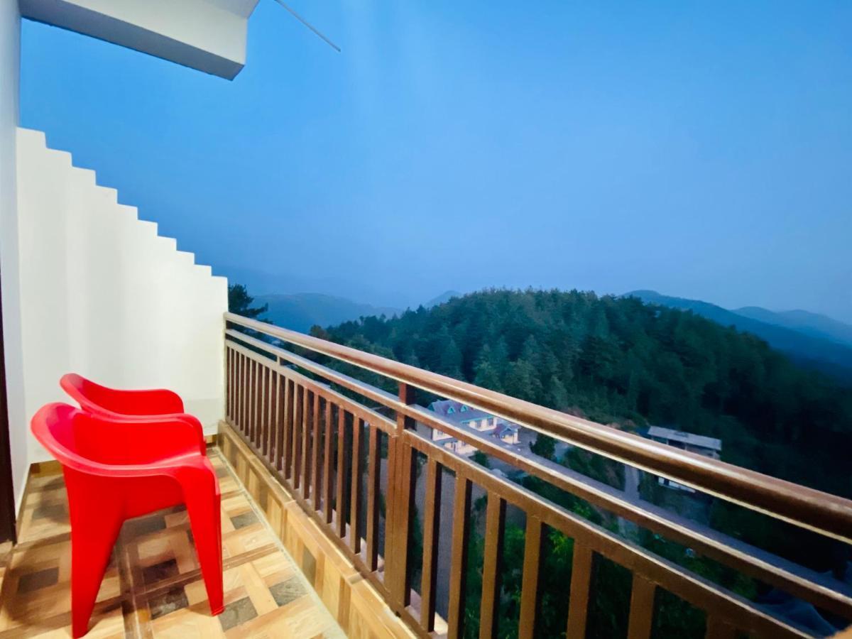 Hotel Radian Regency - Family Vacations - Tasty Food - Parking Space And Top Rated Property In Kufri Shimla Exterior photo